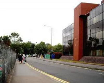 Old River Lane facing North